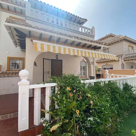Lomas De Cabo Roig *